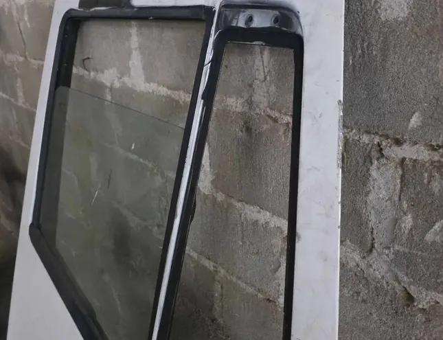 IVECO Stralis (2002-present) Przednie prawe drzwi STRALIS 34142606