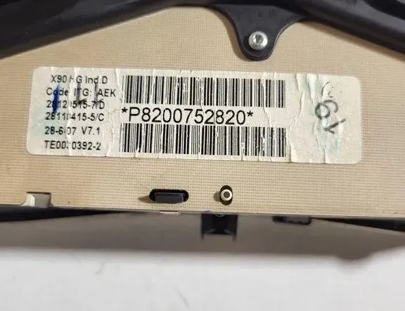 DACIA Logan 1 generation (2004-2012) Speedometer P8200752820 31508845