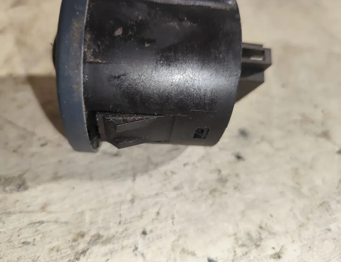 MAN F 90 (1986-1997) Headlight Switch Control Unit 81255250193 31646112