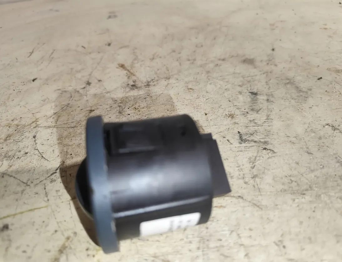 MAN F 90 (1986-1997) Headlight Switch Control Unit 81255250193 31646112