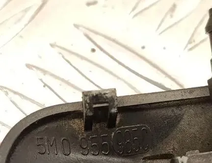 VOLKSWAGEN Golf R 7 generation (2013-2019) Dysza do szyby przedniej 5M0955985C 34928377