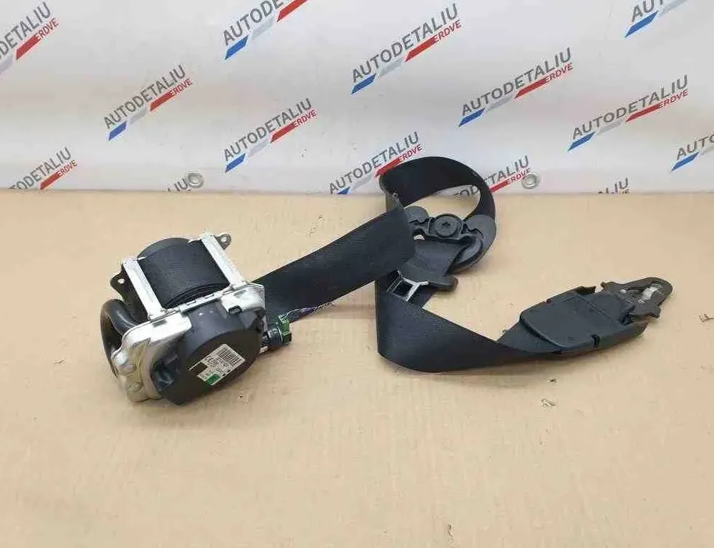 BMW 2 Series Grand Tourer F46 (2018-2023) Prawy przedni pas bezpieczeństwa 627941400,72117313304,7313304 32615266