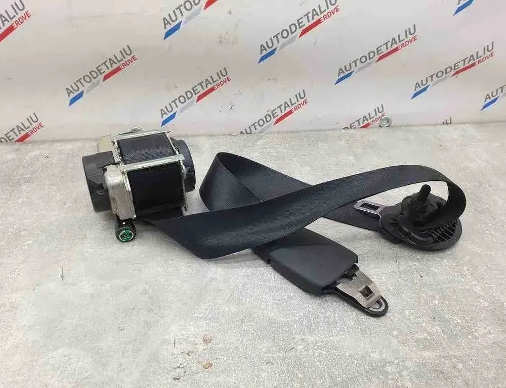BMW 2 Series Active Tourer F45 (2014-2018) Prawy przedni pas bezpieczeństwa 72117313304,7313304 32615486