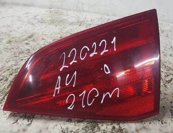 AUDI A4 B8/8K (2011-2016) Right Side Tailgate Taillight 219602 17418887