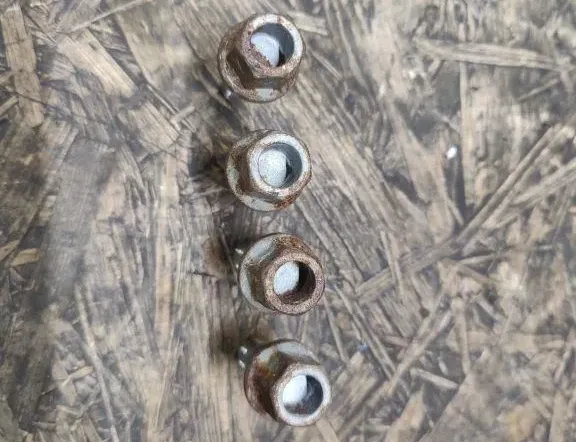 DACIA Logan 2 generation (2013-2020) Bolts 34630304