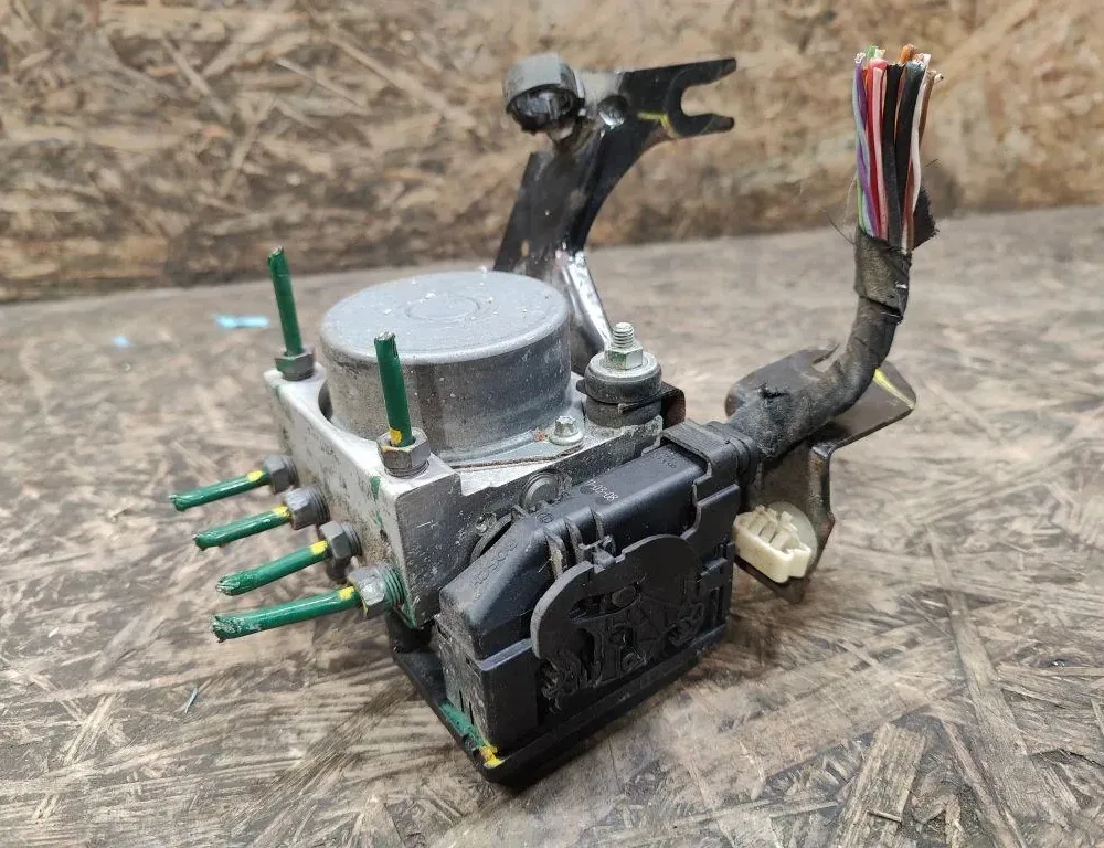 DACIA Logan 2 generation (2013-2020) ABS Pump 265801018,478400028R 34629302