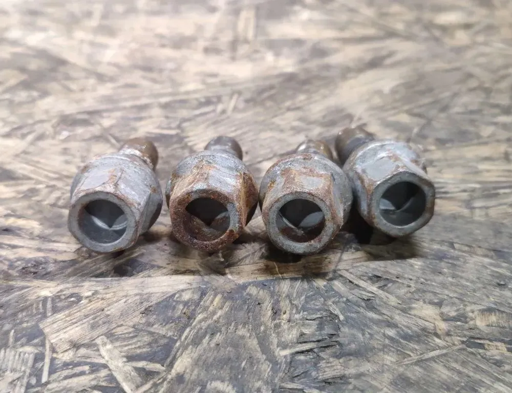 DACIA Logan 2 generation (2013-2020) Bolts 34632289