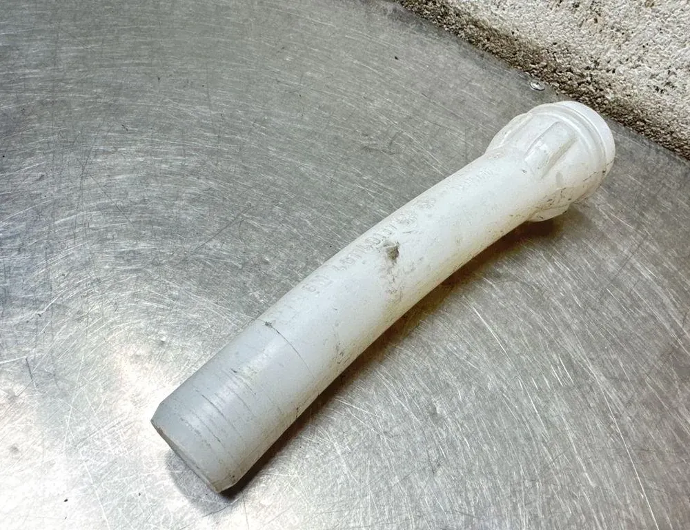 OPEL Astra H (2004-2014) Washer Reservoir Tank 401140137 34470176