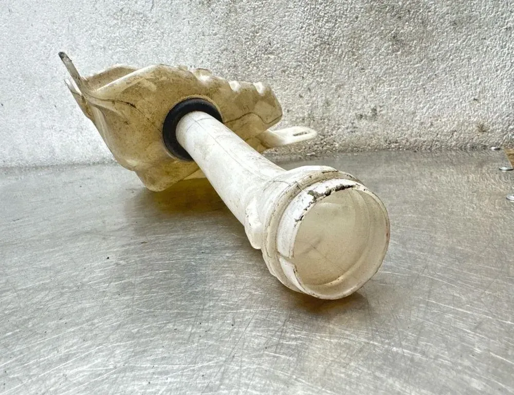 OPEL Insignia A (2008-2016) Zbiornik spryskiwacza okien 401140137 34466333