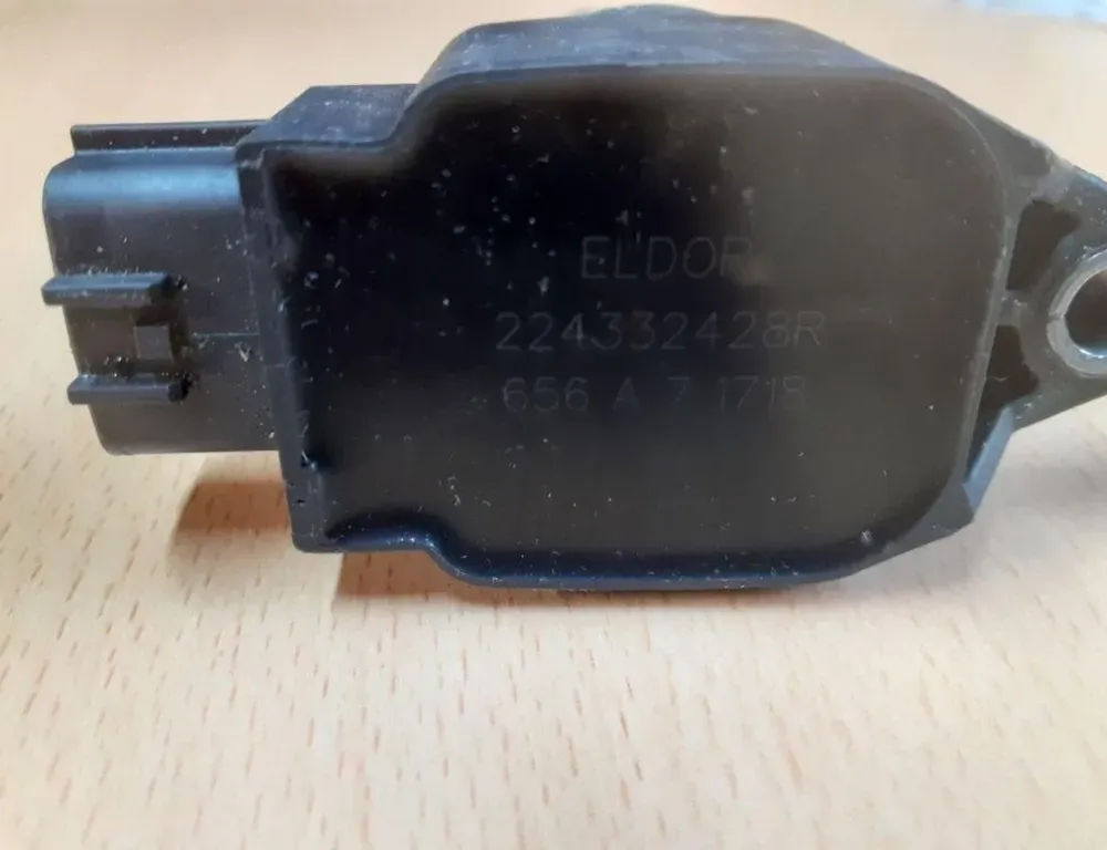 DACIA Sandero 2 generation (2013-2020) Przewód zapłonowy wysokiego napięcia (przewód z wtyczką) 656A71718,224332428R 34672261