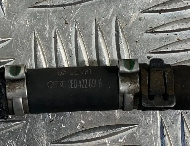 AUDI A4 B6/8E (2000-2005) Rura węża układu wspomagania kierownicy 8E0422891B 34877318