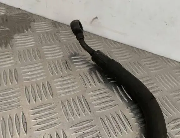 AUDI A6 C5/4B (1997-2004) Rura węża układu wspomagania kierownicy 8D1422893AE 34863373