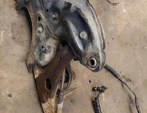 TOYOTA Avensis 2 generation (2002-2009) Drążek kierowniczy 34047684