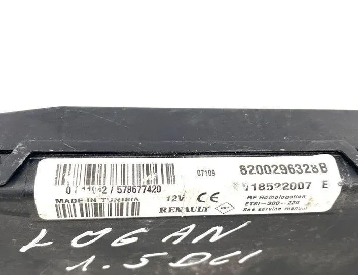 DACIA Logan 1 generation (2004-2012) Comfort Control Unit 118522007E,8200296328B 24712606