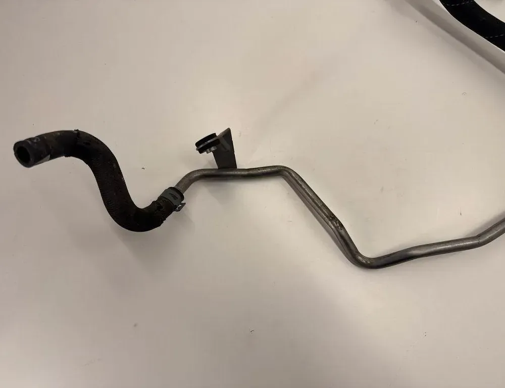 VOLKSWAGEN Touareg 2 generation (2010-2018) Power Steering Hose Pipe 7P6422890 34966239