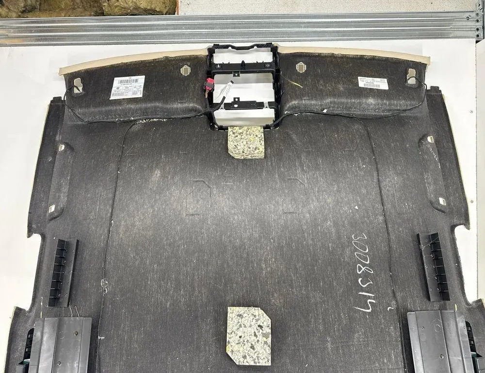 VOLKSWAGEN Touareg 2 generation (2010-2018) Panele dachowe 7P6867501 34977680