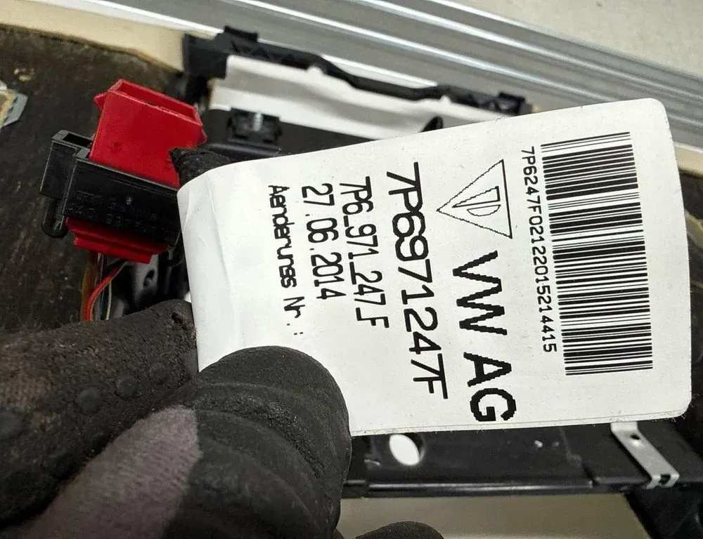 VOLKSWAGEN Touareg 2 generation (2010-2018) Panele dachowe 7P6867501 34977680