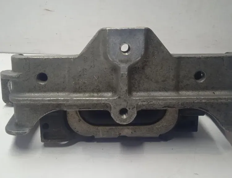 MERCEDES-BENZ GLE W166 (2015-2018) Front engine mount A2462402517 31135808