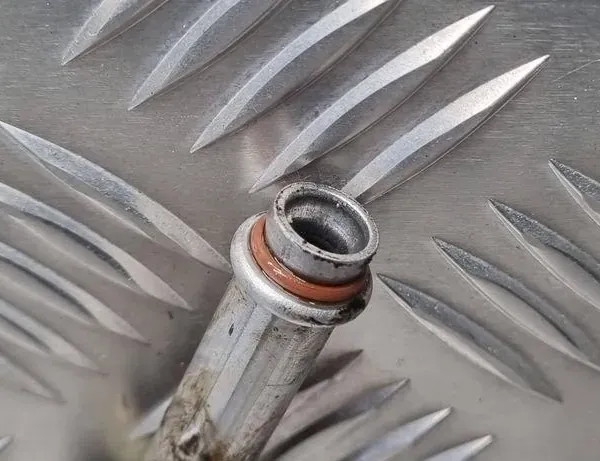 VOLVO V70 2 generation (2000-2008) Power Steering Hose Pipe 8623859 34587619