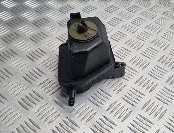 VOLKSWAGEN Bora 1 generation (1998-2005) Power Steering Pump Tank 1J0422371C 34590456