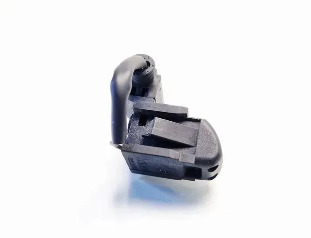 MERCEDES-BENZ E-Class W211/S211 (2002-2009) Dysza do szyby przedniej 34589895