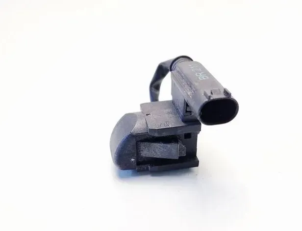 MERCEDES-BENZ E-Class W211/S211 (2002-2009) Dysza do szyby przedniej 34582307