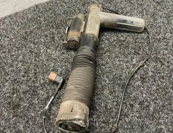 MERCEDES-BENZ E-Class W211/S211 (2002-2009) Amortyzator tylny lewy A2133208101 34054447