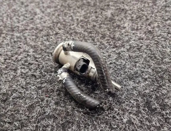 BMW 5 Series G30/G31 (2016-2023) AdBlue Injectors 8580209 34055812