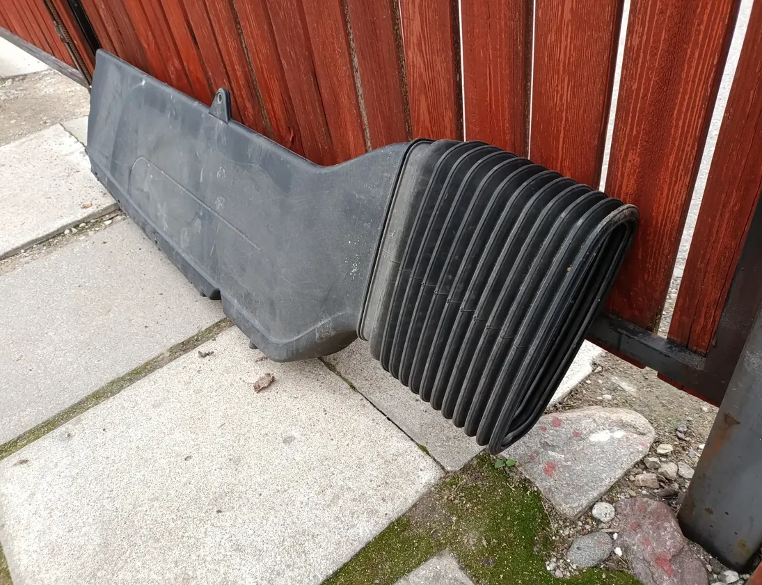 MAN TGA (2000-present) Rura węża doprowadzającego powietrze 81082010486,81964200517 27577007