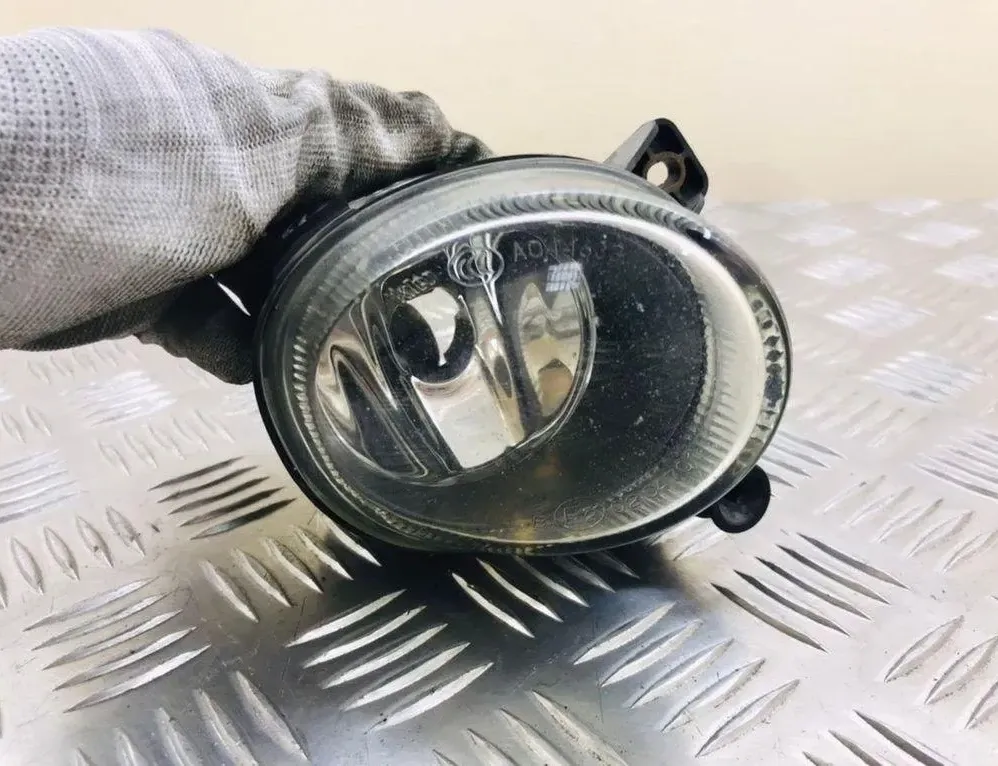 AUDI A5 8T (2007-2016) Przednie prawe światło przeciwmgielne 8T0941700 31817807