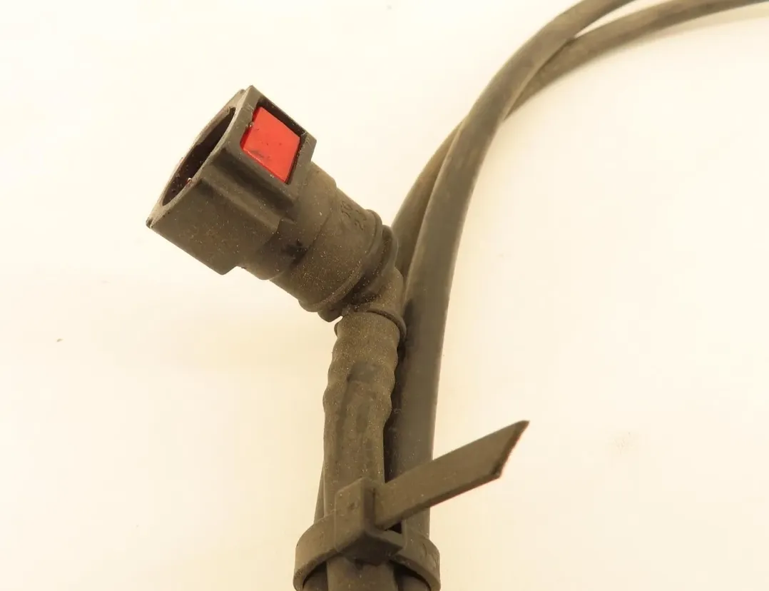 VOLVO FH II (2012-present) Rura paliwowa 28319025