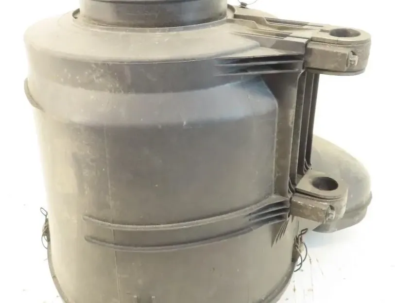 VOLVO FH II (2012-present) Skrzynka filtra powietrza 21115476 28971710