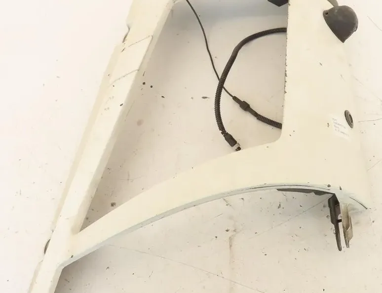 VOLVO FH II (2012-present) Osłona przedniego lewego reflektora 82884080 29857975