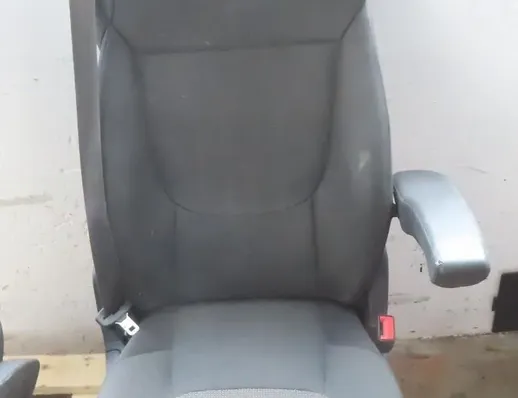 DAF XF (2012-present) Przednie prawe siedzenie 30492235