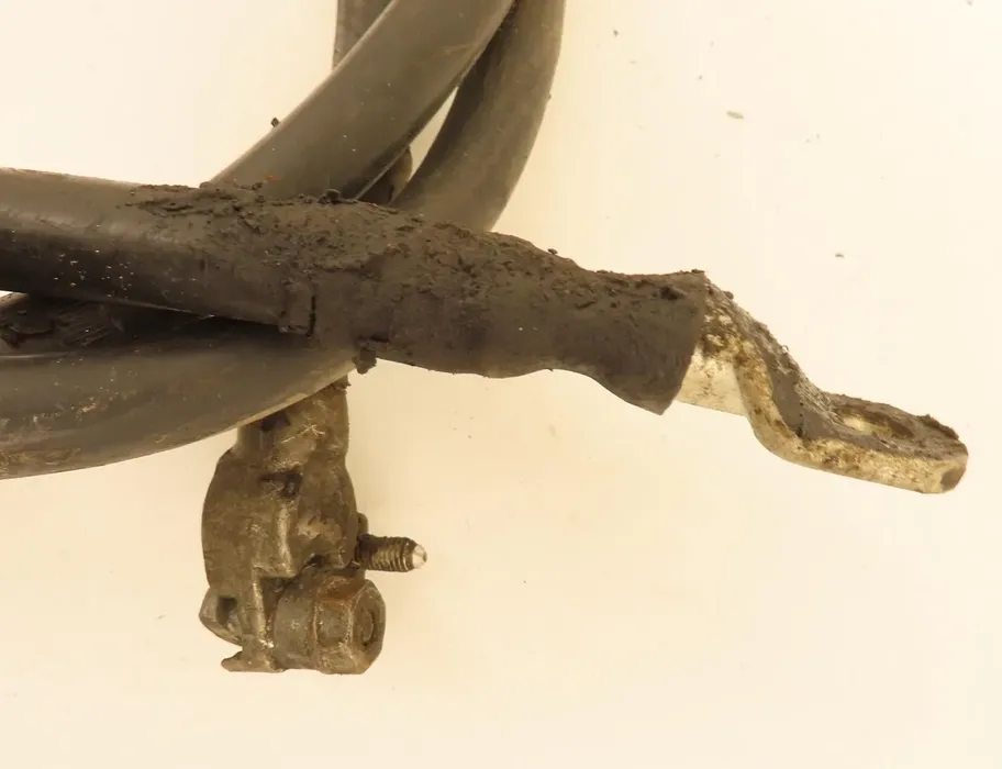 DAF XF (2012-present) Dodatni kabel akumulatora 1794804 30907894