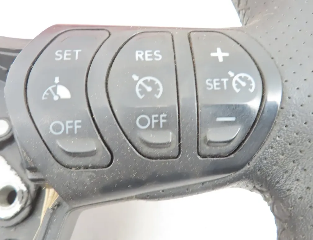 DAF XF 105 (2005-present) Kierownica 34835605