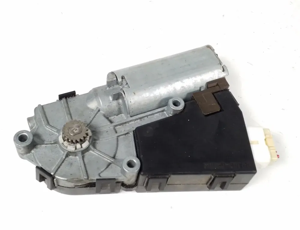 MITSUBISHI Pajero 4 generation (2006-2023) Sunroof motor MN136536 35106487
