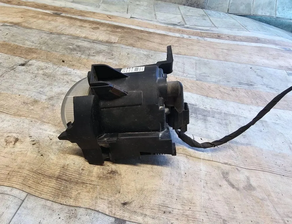 AUDI A4 B7/8E (2004-2008) Front Right Fog Light 8E0941700E,8E0941700C,89203961,36147276,8T0941700 33983986