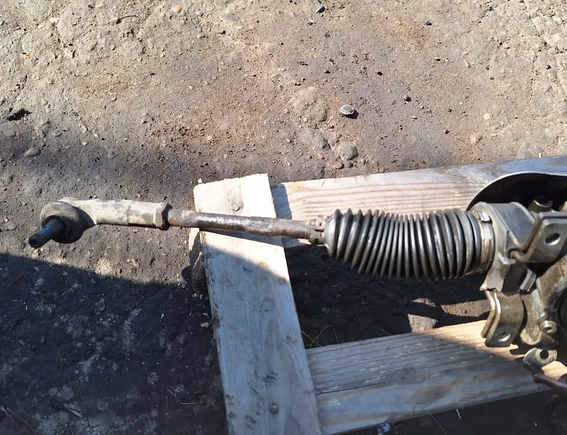 VOLKSWAGEN Jetta 3 generation (1992-1998) Drążek kierowniczy 1K1423051,1K1423981J,1K1423981,1K1423051CG 32030131