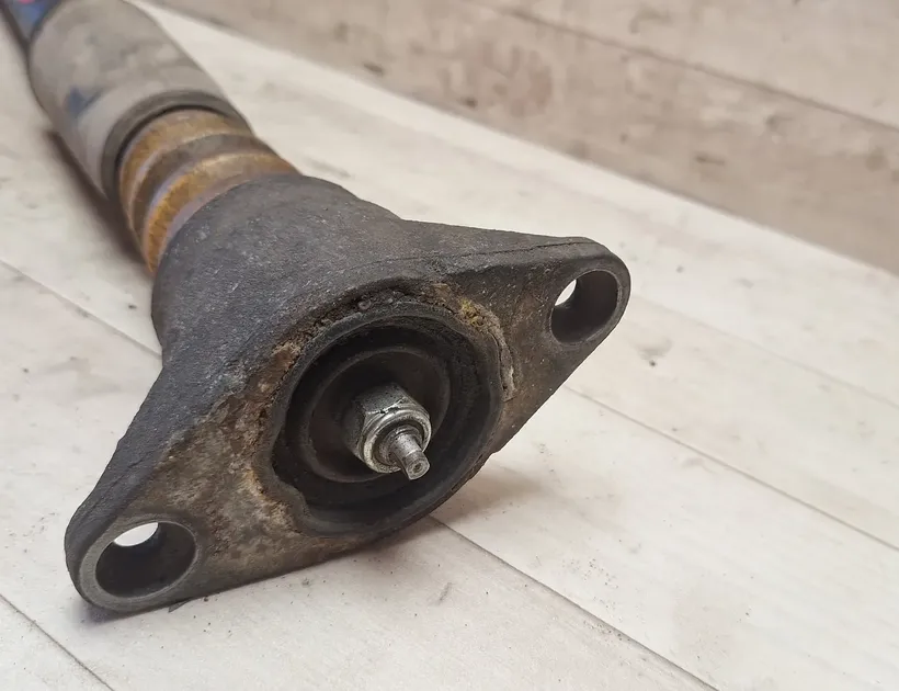 AUDI A6 C6/4F (2004-2011) Amortyzator tylny lewy 34993505