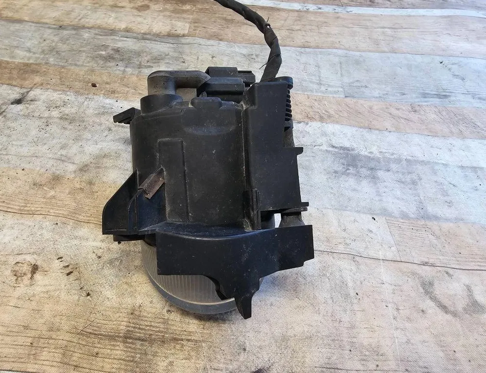 AUDI A4 B7/8E (2004-2008) Front Right Fog Light 8E0941700E,8E0941700C,89203961,36147276,8T0941700 33983986