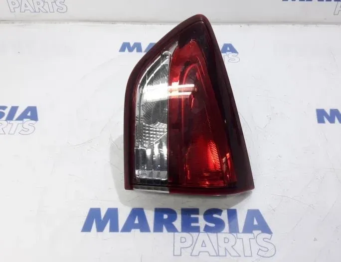 RENAULT Clio 4 generation (2012-2020) Right Side Tailgate Taillight 265502395R0,265502395R 26955566
