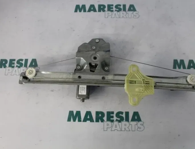 RENAULT Clio 4 generation (2012-2020) Front Right Door Window Regulator 807205569R,128001071E 27341763