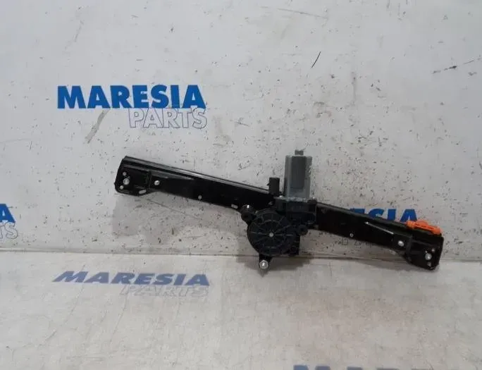 FIAT Grande Punto 2 generation (2008-2011) Front Right Door Window Regulator 71792546,51895384,45240,71724803,51788728,34147000,51786728 27386763