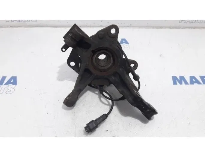 RENAULT Clio 4 generation (2012-2020) Other Body Parts 402022048R,400145894R,401335700R,400146343R,401335700,400140589R,8200308649 27653034