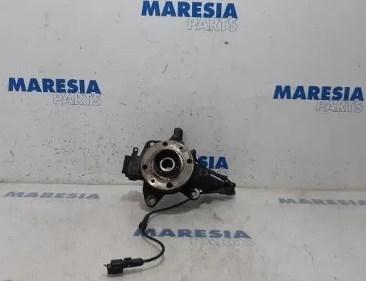 RENAULT Clio 4 generation (2012-2020) Other Body Parts 402022048R,400143684R,400146343R,400140589R,8200308649 27657200