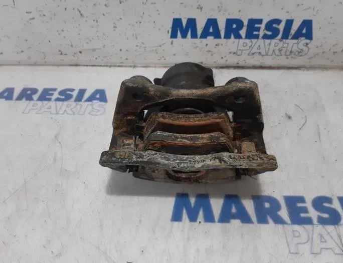 RENAULT Clio 4 generation (2012-2020) Other Body Parts 7701059704,7711368116,7701208332 27742376