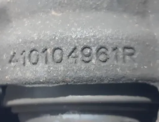 DACIA Logan 2 generation (2013-2020) Inne części ciała 410118579R,410155115R,410104961,410104961R 27743997