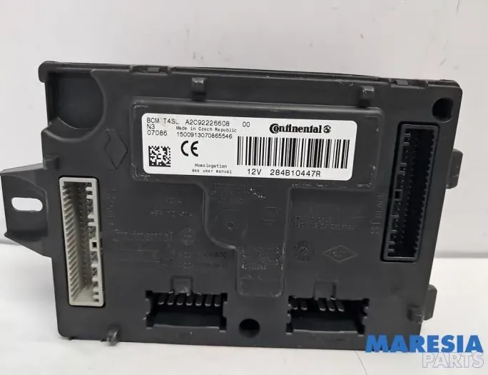 RENAULT Clio 4 generation (2012-2020) Engine Control Unit ECU 237105499R,237109221R,284B16257R,284B10447R,285900636R,285901547R,285906306R,A2C92226608,170790045,00237109221R,1500913070865546,284B17493R,00284B10447R 33571436