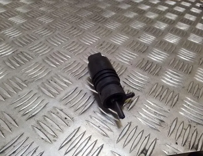 OPEL Antara 1 generation (2006-2015) Silnik zbiornika spryskiwacza 3240115 26127458